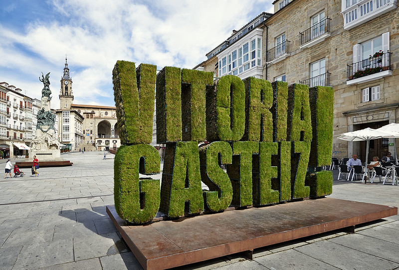 Plaza de la Virgen Blanca, Vitoria-Gasteiz