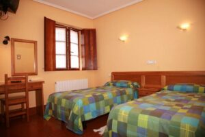 Habitación doble con dos camas individuales